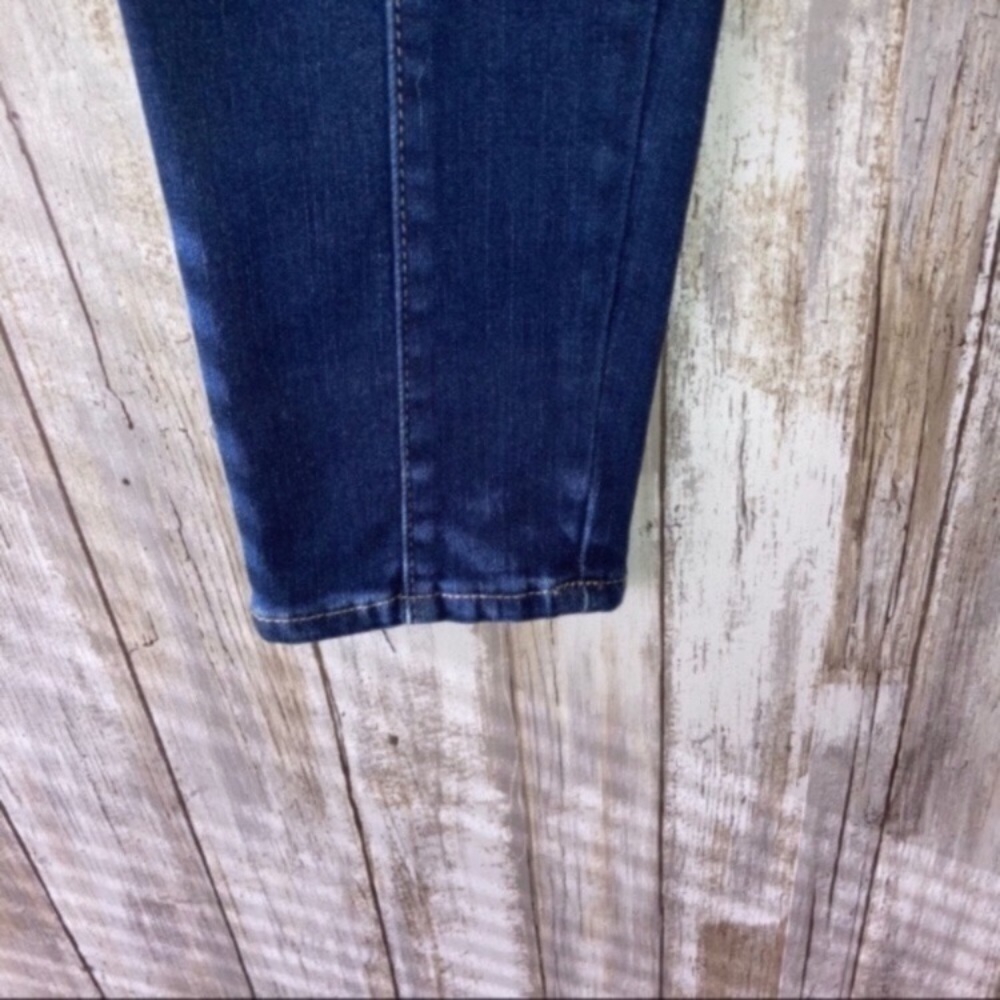 White House Black Market The Skinny Ankle Jeans - Picture 3 of 6